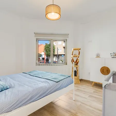 Home2book Coastal Retreat With Sea Views, Apartmán